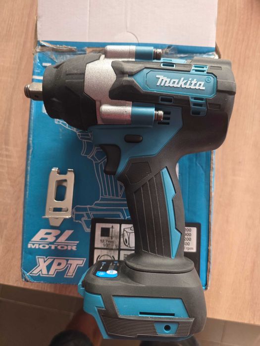 Filetanta de impact Replica Makita 18.0 V (fără baterie, fără încărcător) DTW701
