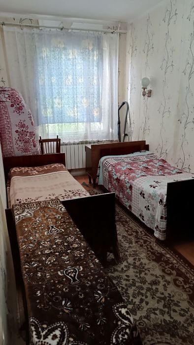 Сдается 2-з комнатная квартира в Мирабадском районе массив куйлюк 1