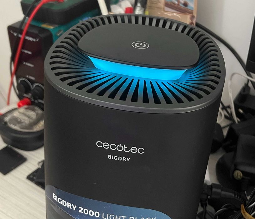 Dezumidificator Cecotec BigDry 2000 Light Black 23W 20mp