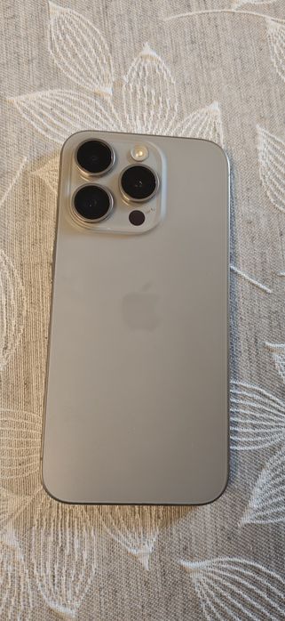 Iphone 15 pro Natural titanium
