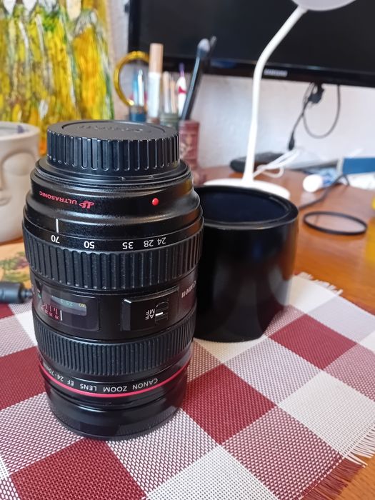 Vand Canon EF 24 70mm  f2.8 mark 1