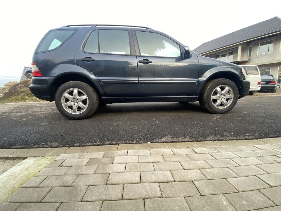 Mercedes ML 270 w163