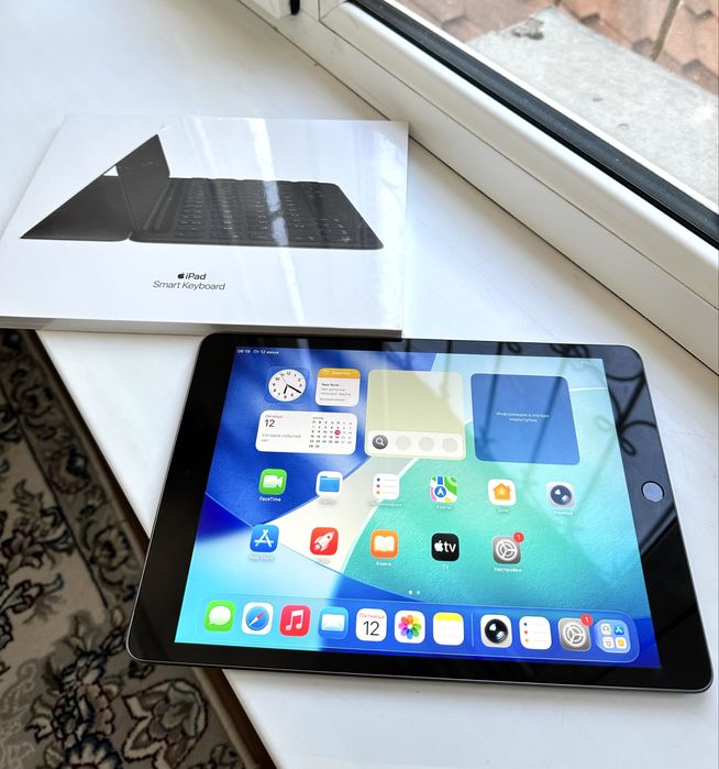 iPad 9 Gray 64GB +Smart Keyboard