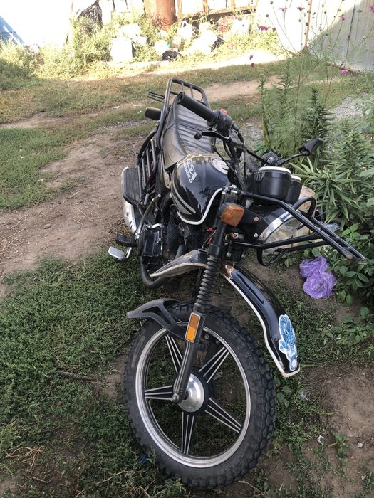 Продам мотоцикл 200куб