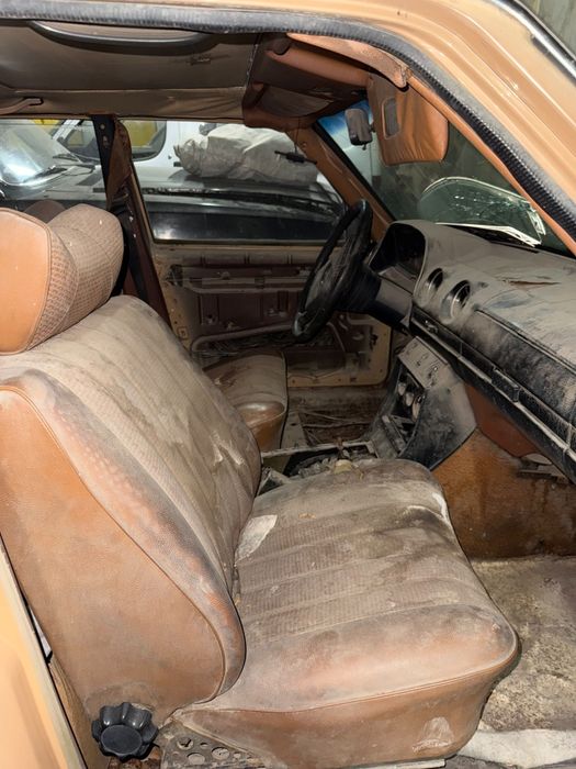 Мерседес w123 ретро