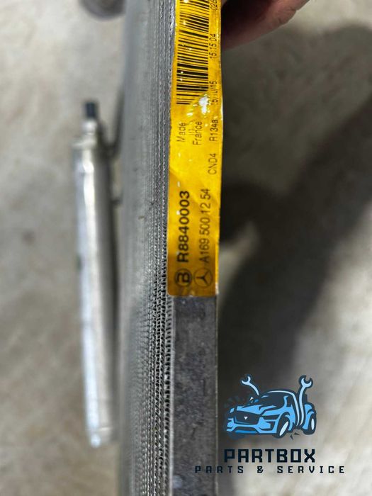 Радиатор климатик за Mercedes Benz B-class 2008