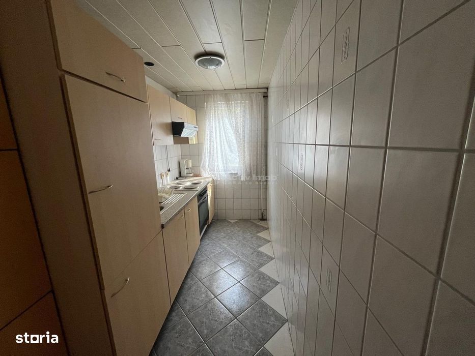 Caransebes, 2 Camere Et., 1, Zona Nord