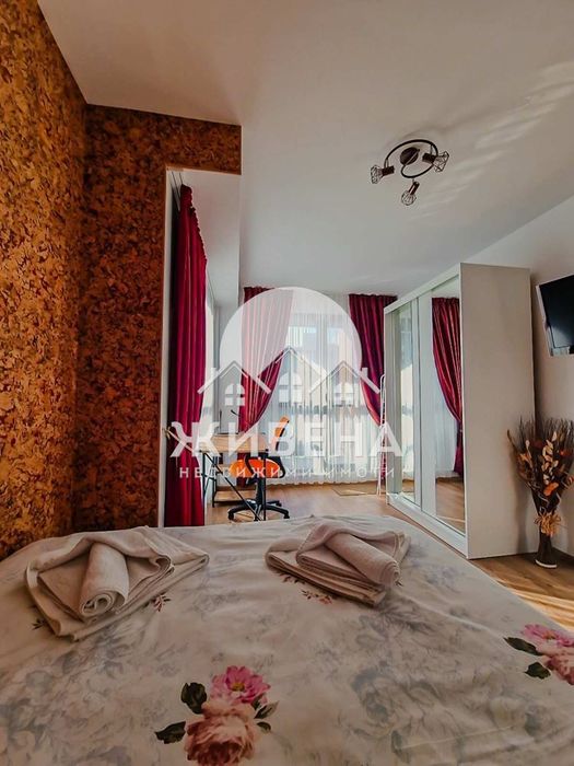 Дава се под наем Тристаен апартамент в Варна, ВИНС - 110 кв.м за 1196.97 € - Снимка #11