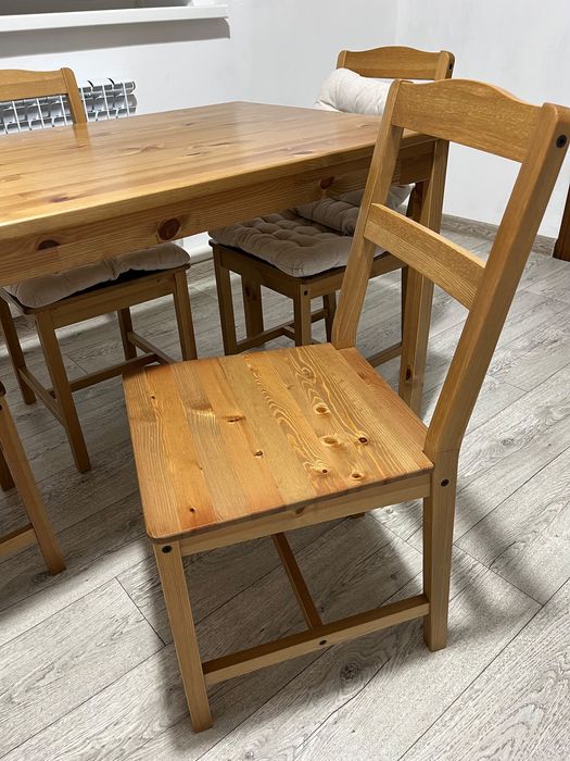 Стол обеденный и стулья IKEA