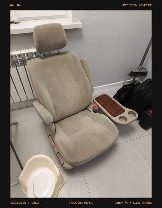 Тойота Эстима на разбор