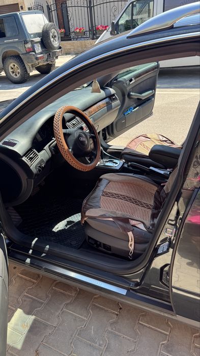 Продавам Audi A6