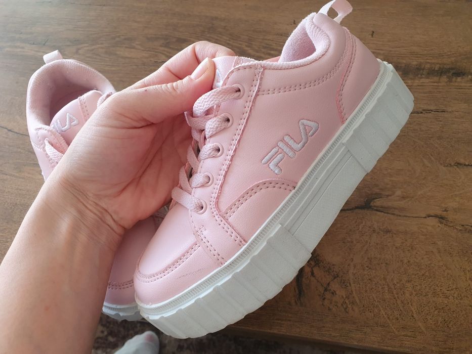 Детски маратонки Фила