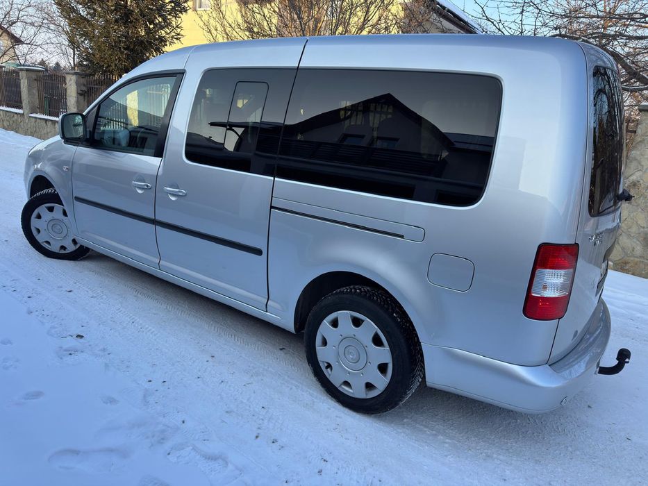 VW CADDY MAXI 7 locuri 2.0 tdi 140 cp