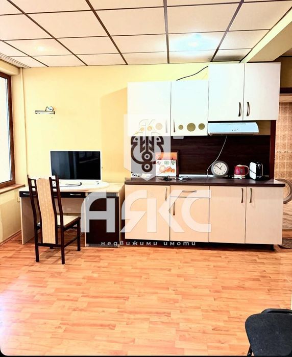 Продава се Двустаен апартамент в София, Горна баня - 85 кв.м за 2000 €/кв.м - Снимка #3