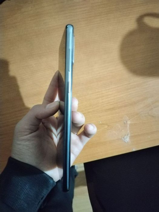 Samsung a9pro  qotmaydi pubg 60 kutaradi