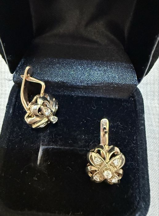 Бриллиант қадимги ссср сотилади