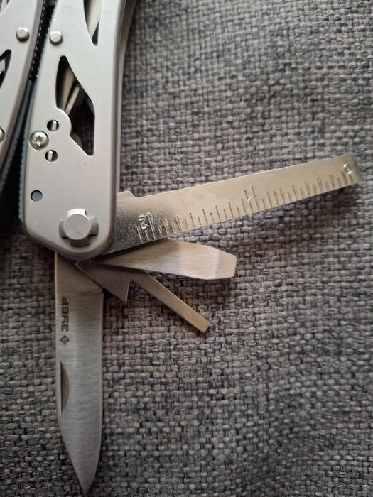 Мультитул ЗУБР Мастер