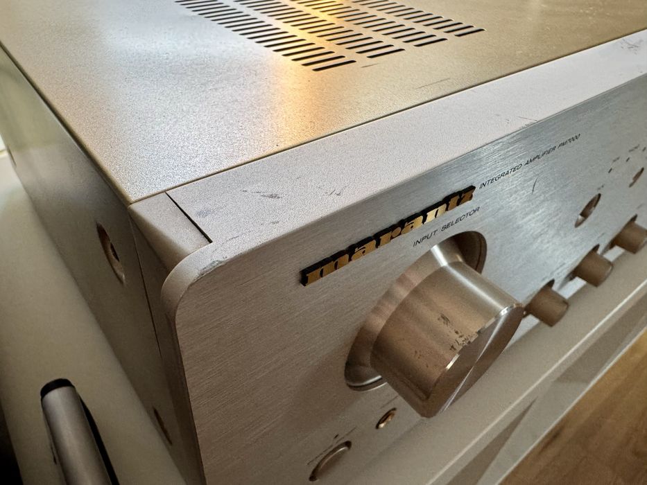 Amplificator Marantz PM7000