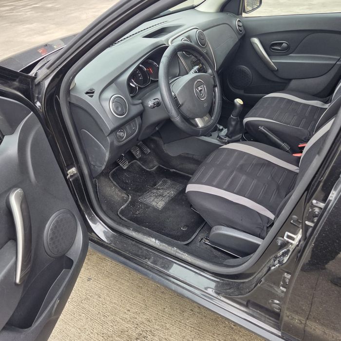 Dacia Sandero Stepway , 3800€