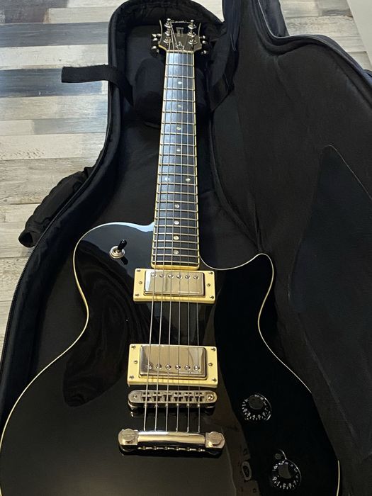 Godin Summit Classic HB Black HG