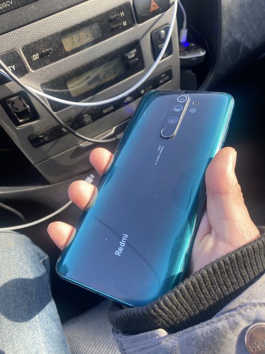 Продам редми нот 8 про 64 гига