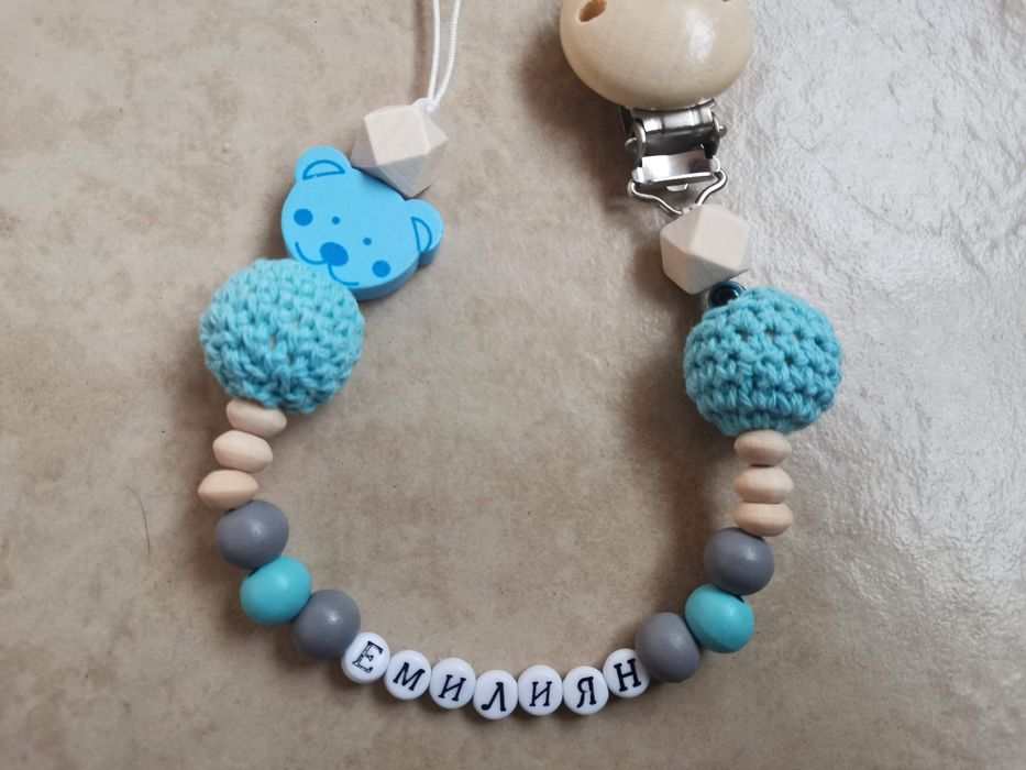 Бебешки клипс за залъгалка