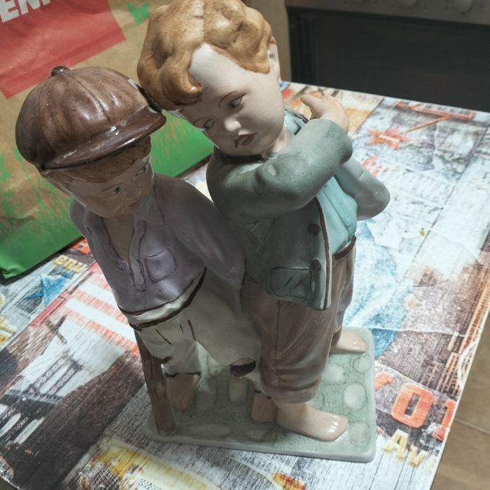 Bibelouri vechi din ceramica