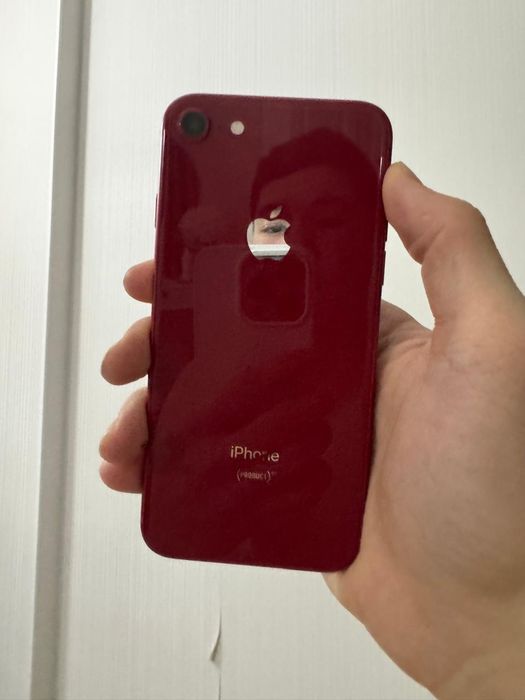 Продам iphone 8 в идеальном состоянии