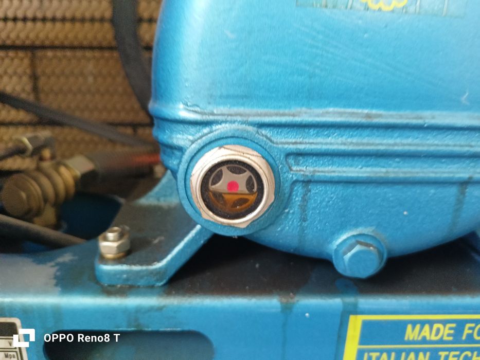 Воздушный компрессор