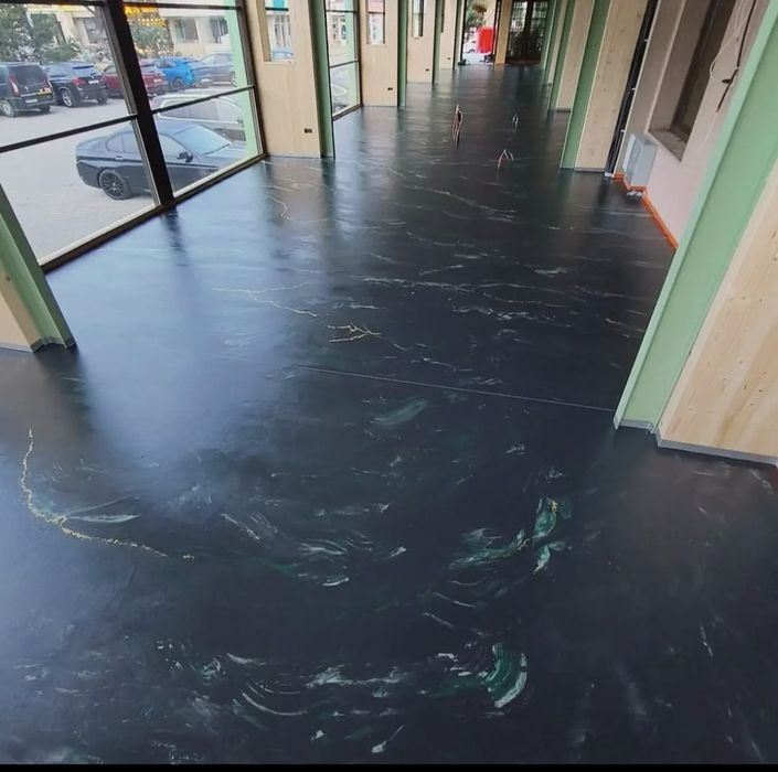 Мраморный пол под бетон
