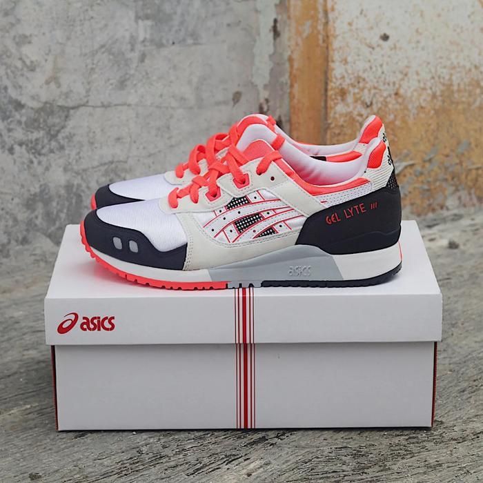 Кроссовки оригинал асикс женские