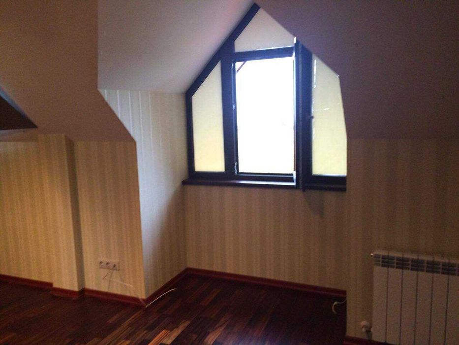 Дава се под наем Къща в София, Зона Б-18 - 300 кв.м за 2000 € - Снимка #10