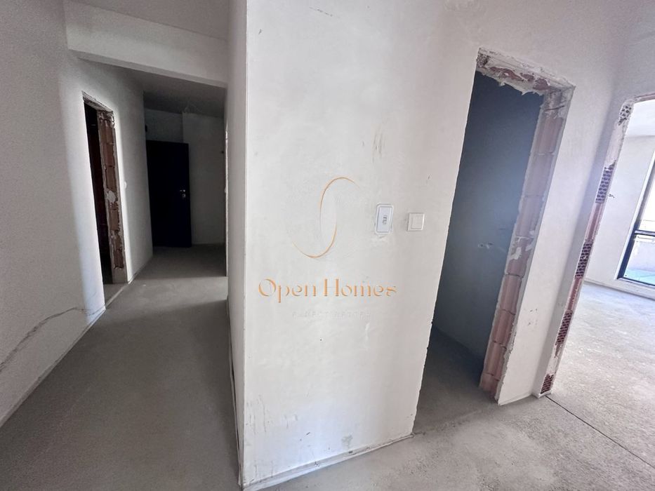 Продава се Тристаен апартамент в Пловдив, Христо Смирненски - 135 кв.м за 1208 €/кв.м - Снимка #8