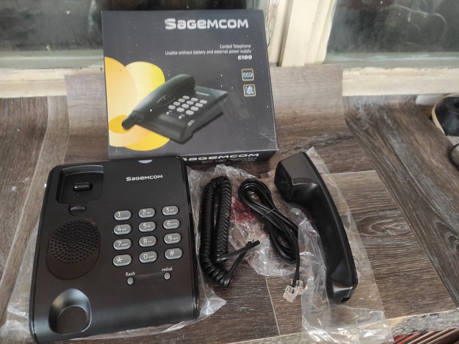 Стационарен телефон