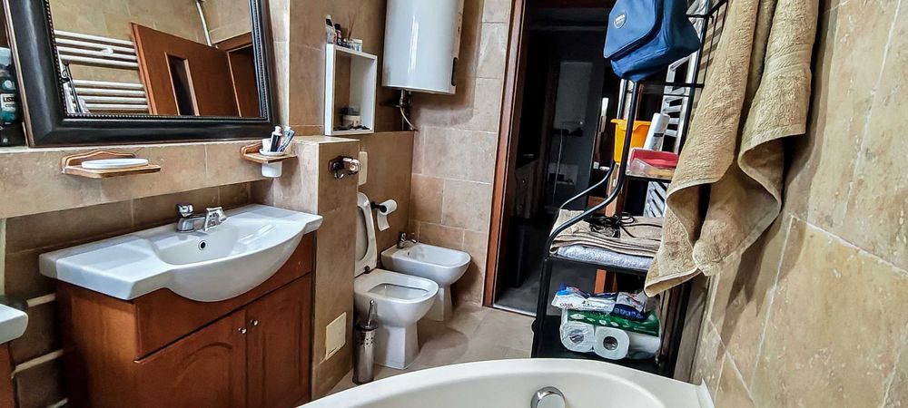 Vand apartament 2 cam Calea bucuresti - Fac drept, Mecanica,  Institut