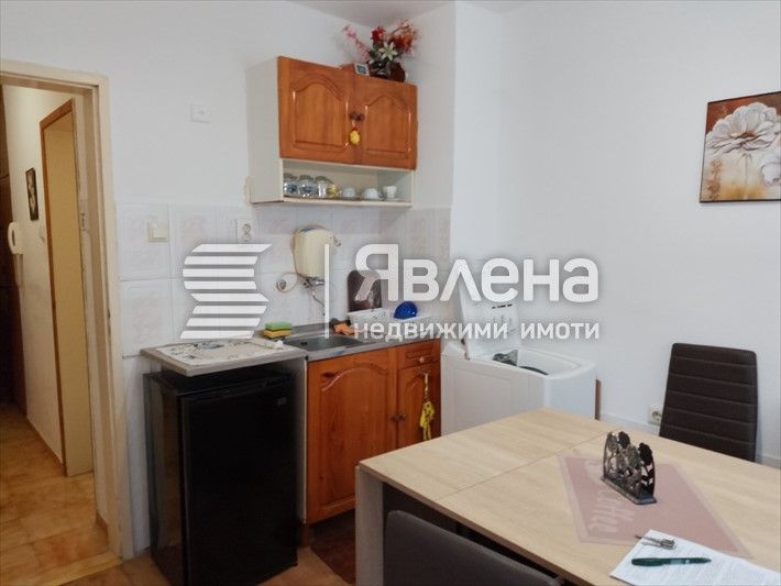 Дава се под наем Двустаен апартамент в Бургас, Възраждане - 55 кв.м за 280 € - Снимка #1