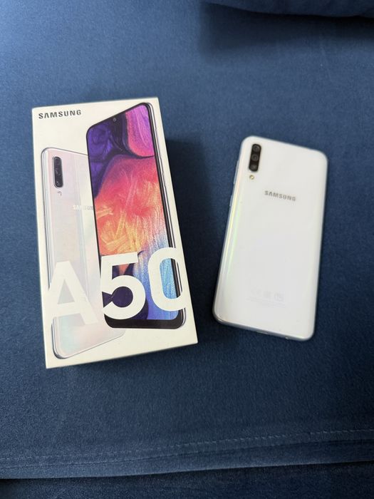 Sumsung50 телефон