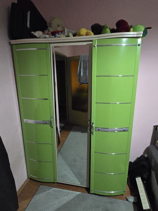 Гардероб и бюро комплект