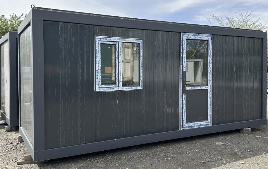 Container modular