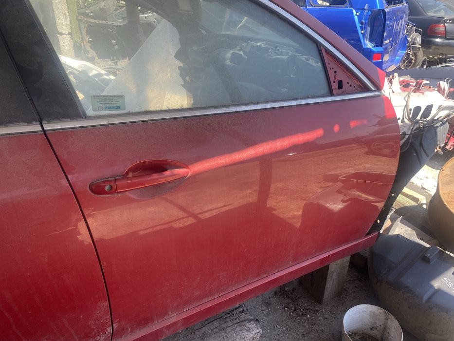 Предна задна дясна врата мазда 6 2009г