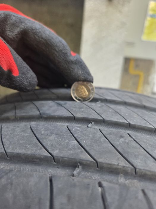 Vând anvelope de vară Michelin
