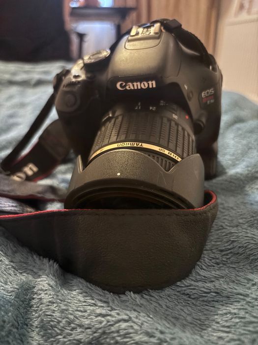 Aparat foto Canon EOS 600D