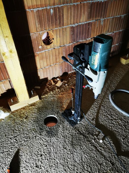 Gaura HOTA Carota Centrala Ventilatie Clima Cos Semineu Taiere beton