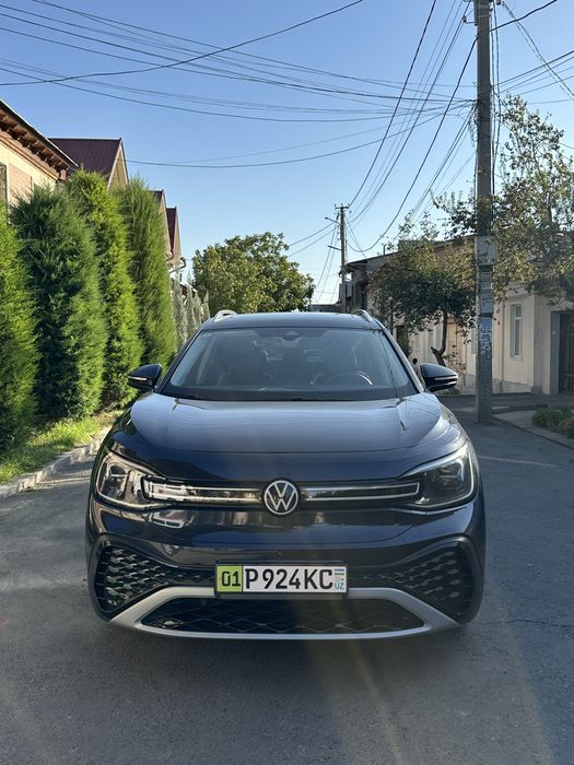 Volkswagen ID6 full