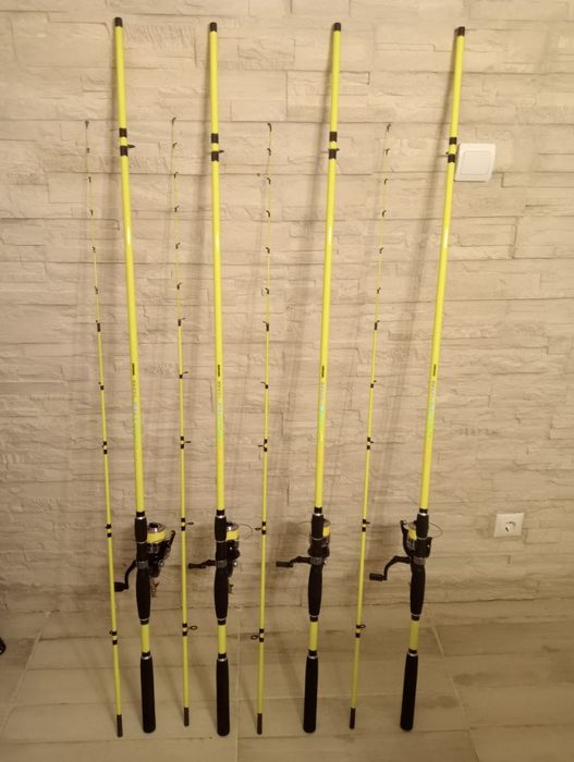 Set 4 Lansete 3m acțiune 100-200gr + 4 Mulinete Cfc 5000