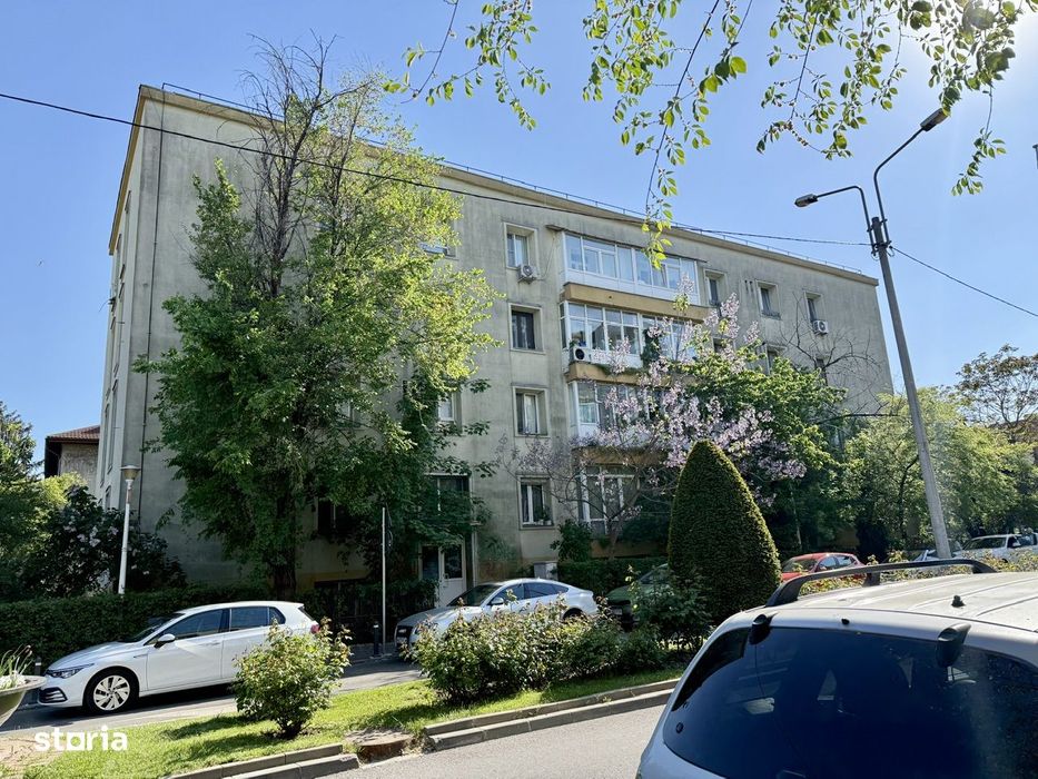 Floreasca - Mihail Glinka, Garsoniera mobilata, centrala proprie
