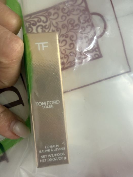 Продам оригинал Тени Tom Ford и помаду