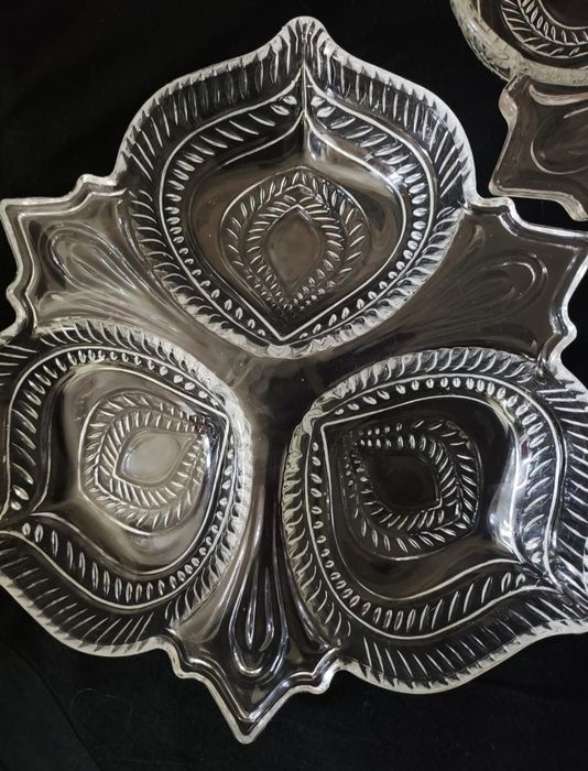 Менажницы по 1000тг