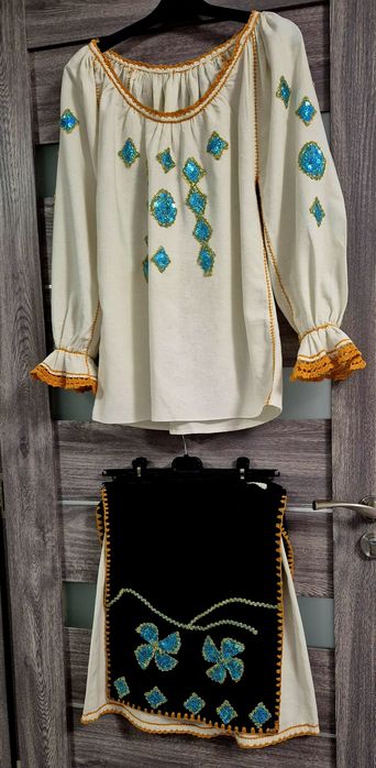 Costum popular de dama