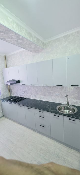 2 xona 3 etajdan uy sotiladi